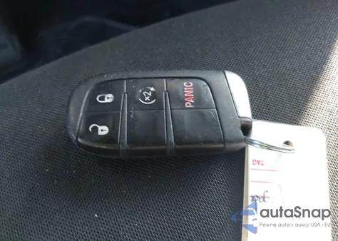 2017 Jeep Renegade Latitude 4X4 from USA, damaged, VIN ZACCJBBBXHPE89078